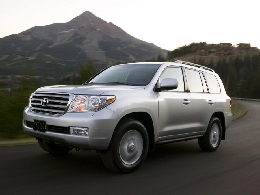  Toyota Land Cruiser 200 2007 года  (US) (фото 12 из 29)